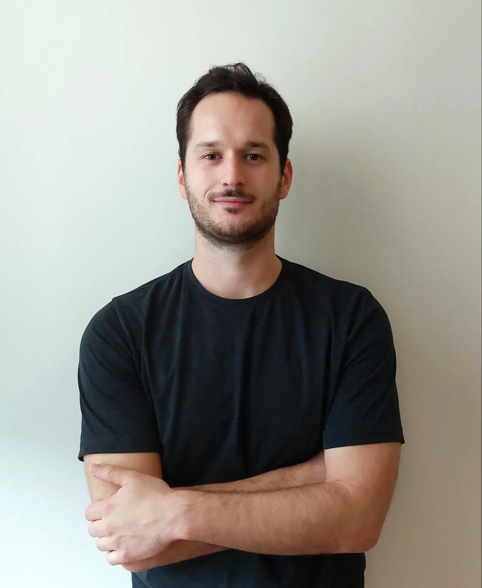 Nikolas Photo.jpg