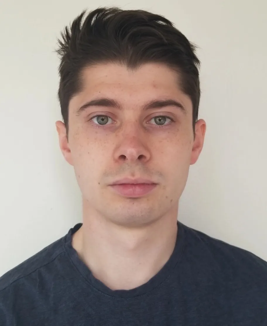 S Blackmanheadshot 2022.jpg